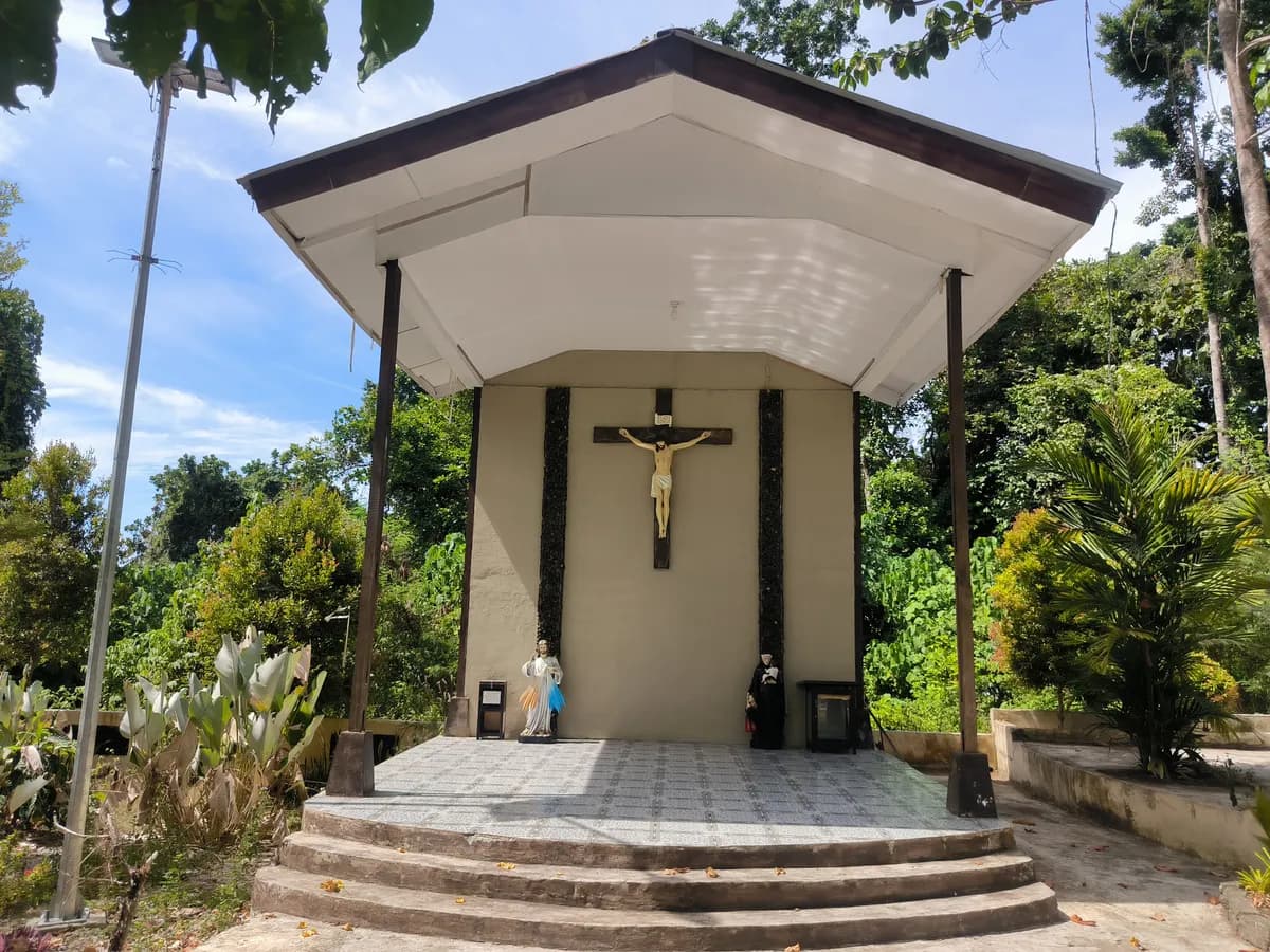 Altar "Tahta Kebijaksanaan"